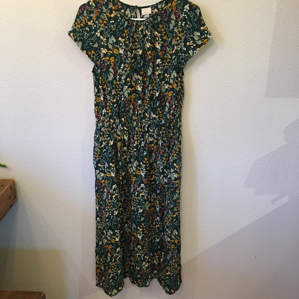 NWOT a new day M green midi floral dress